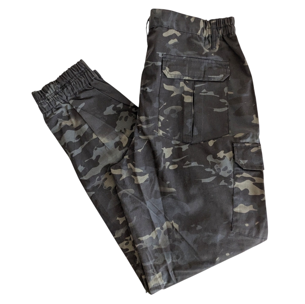 S. Archon Warrior Wear Camo Joggers Size XL